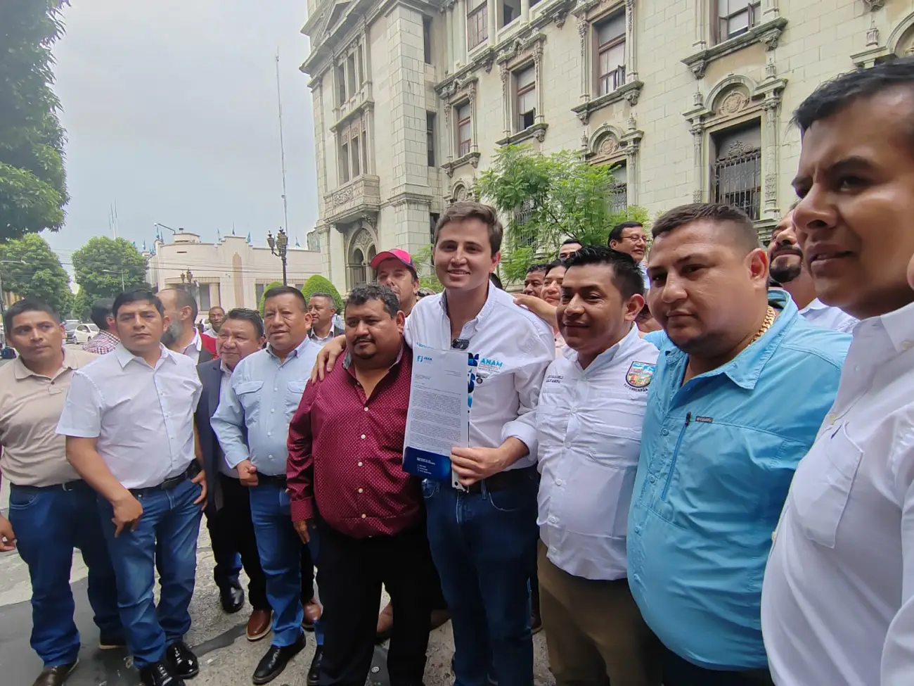 Congreso ignora veto presidencial y Ley de Codedes es oficializada en el diario oficial