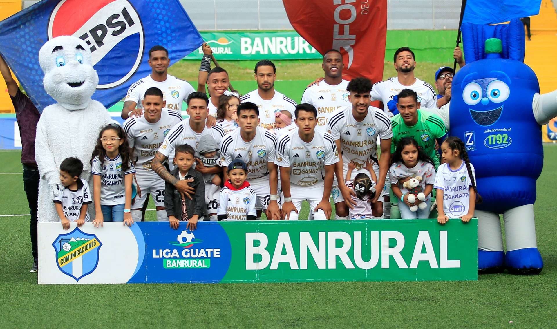 Comunicaciones queda eliminado y toca fondo en el Apertura 2025