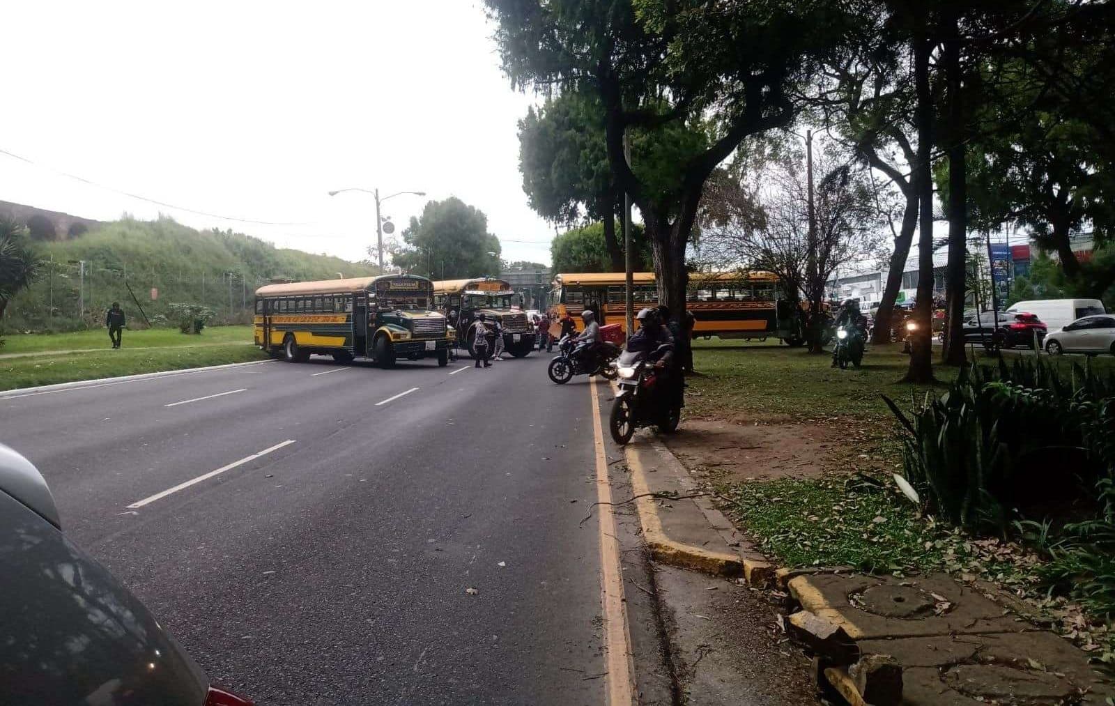 Bloqueo en bulevar Liberación genera caos vial