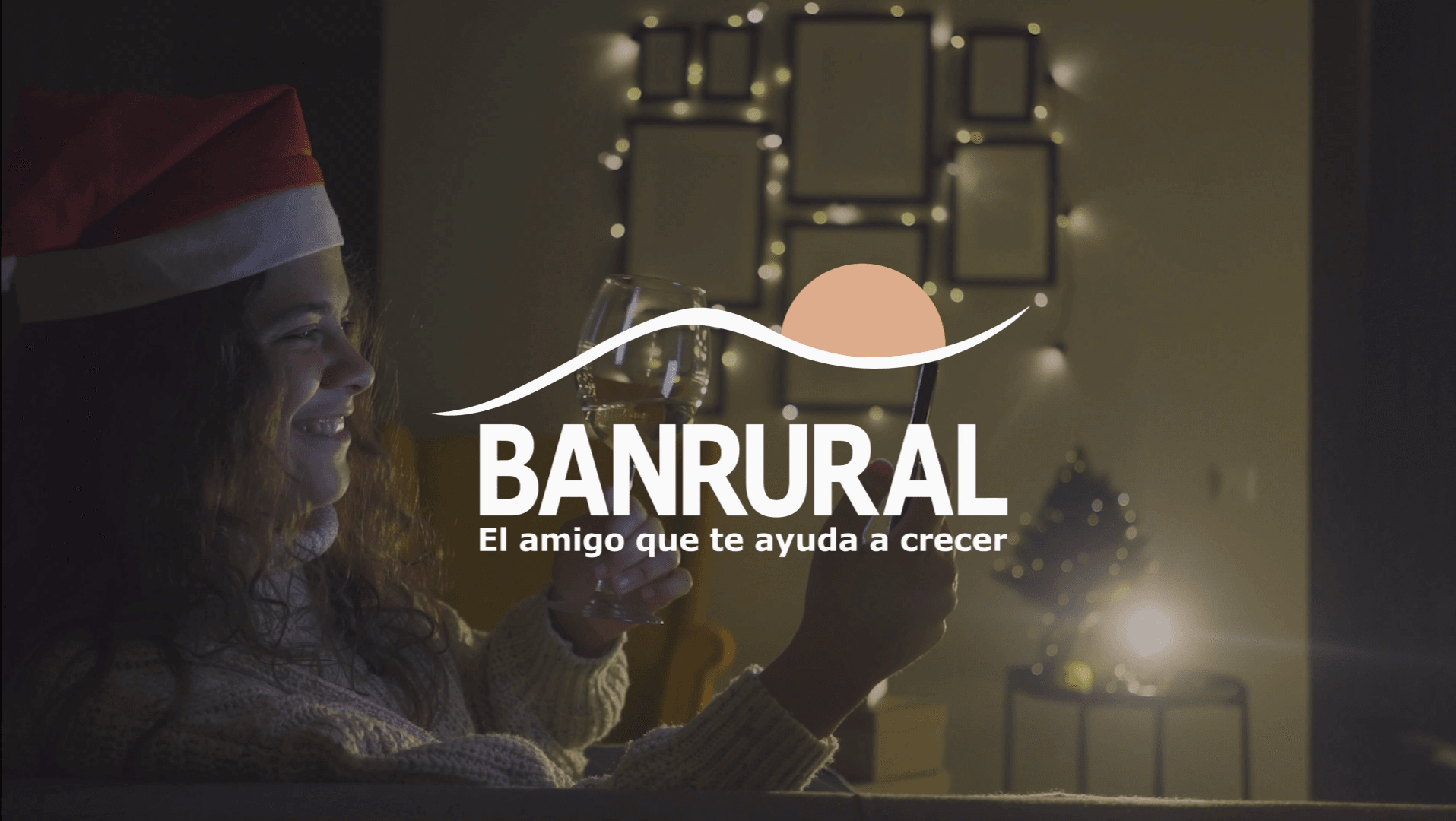 Banrural te desea una Feliz Navidad, con el corazón cerca aunque la distancia exista