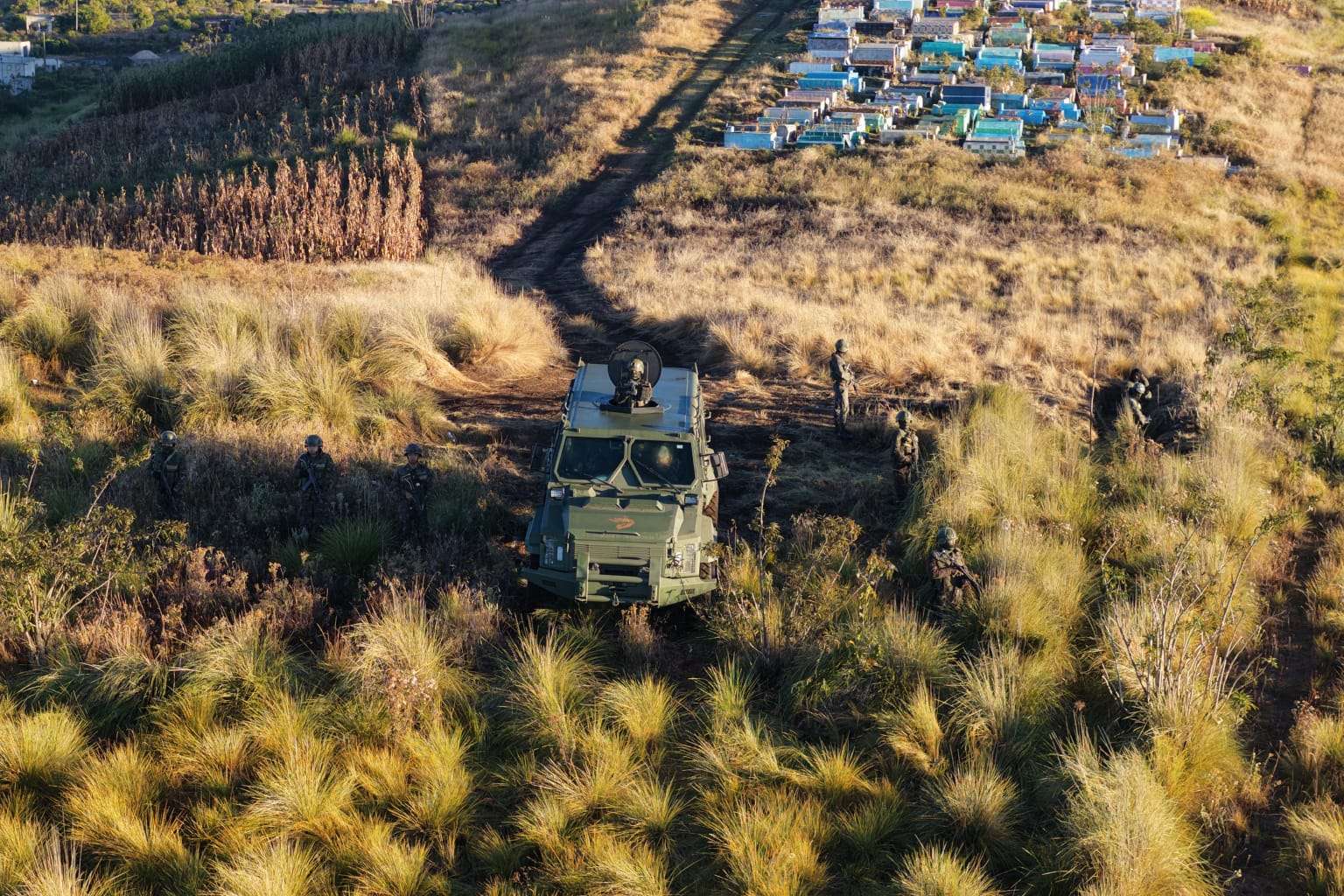 Ejército refuerza Nahualá y Ixtahuacán con más unidades J8 y vehículos blindados