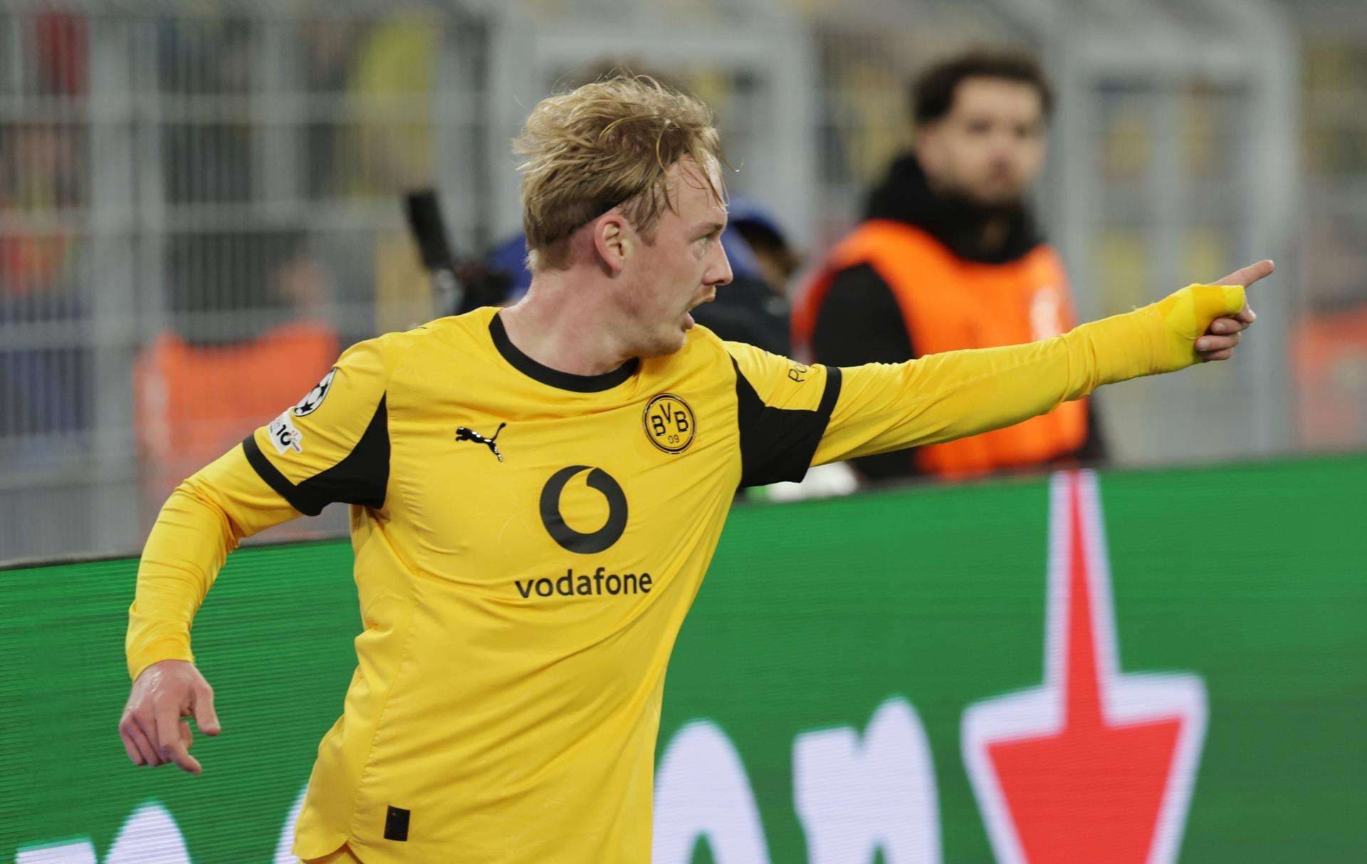 El jugador del Dortmund Julian Brandt celebra el 1-0 durante el partido de la sexta jornada de la UEFA Champions League que han jugado Borussia Dortmund y FK Bodo/Glimtin en Dortmund, Alemania. EFE/EPA/CHRISTOPHER NEUNDORF