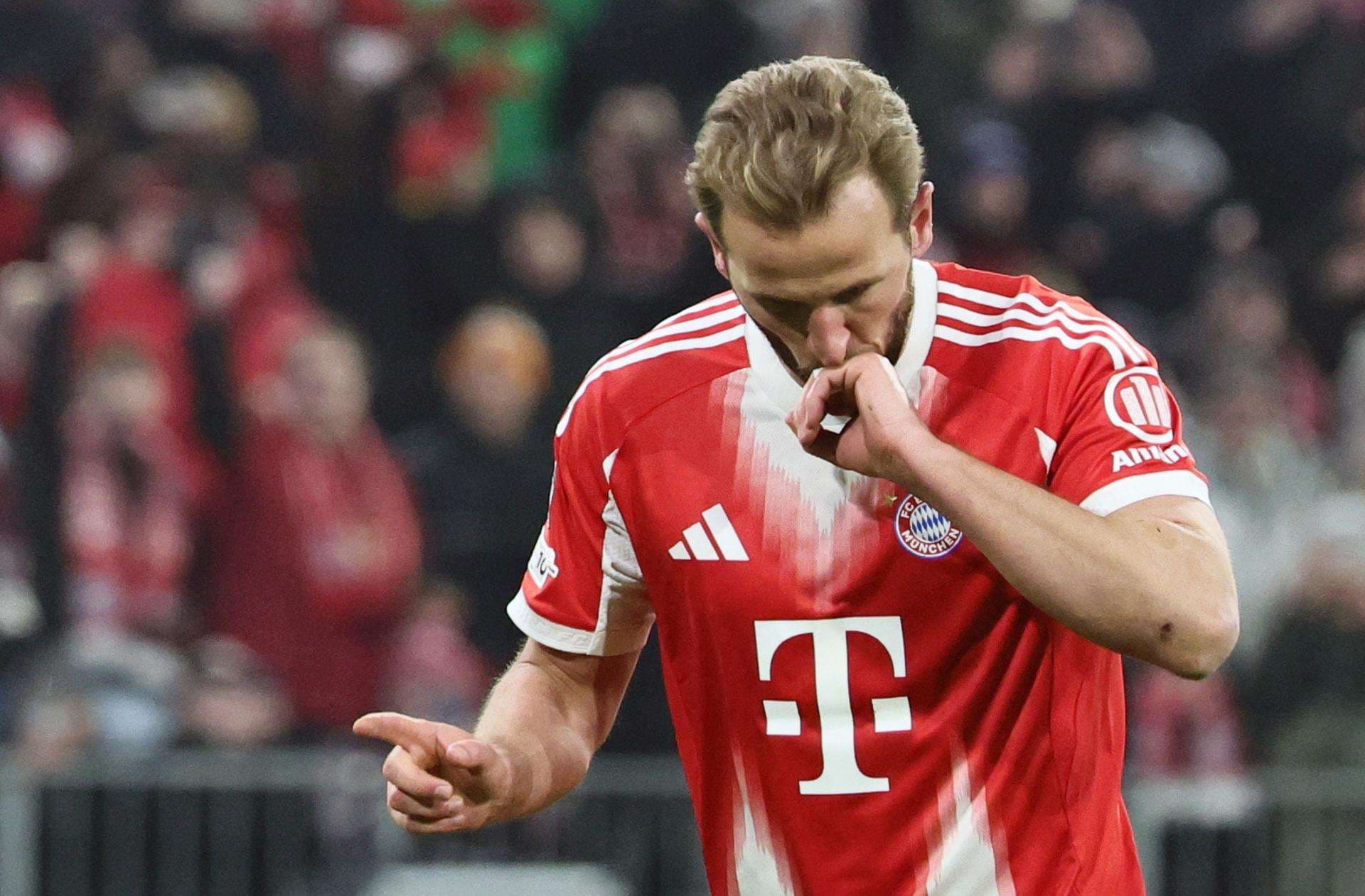 El jugador del Bayern Harry Kane celebra un gol durante el partido de la UEFA Champions League que han jugado Bayern Munich y Union SG en Múnich, Alemania. EFE/EPA/RONALD WITTEK
