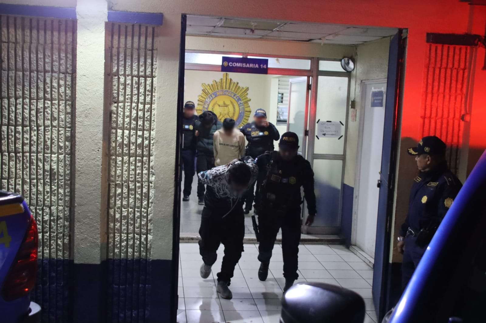 Capturan a presuntos robacelulares tras rastreo GPS en zona 11