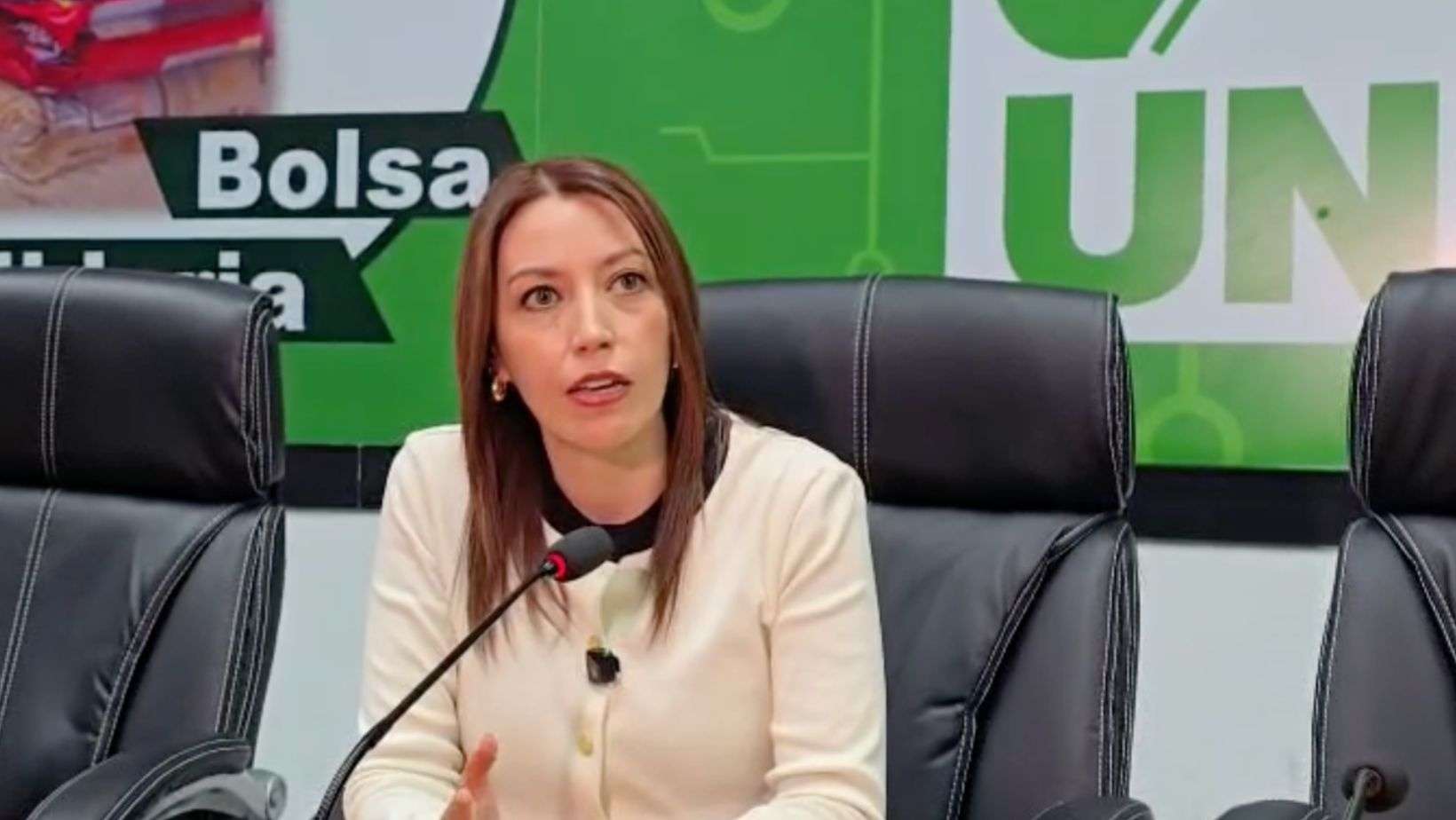 “Nos usan como excusa”: UNE responde a acusaciones del oficialismo