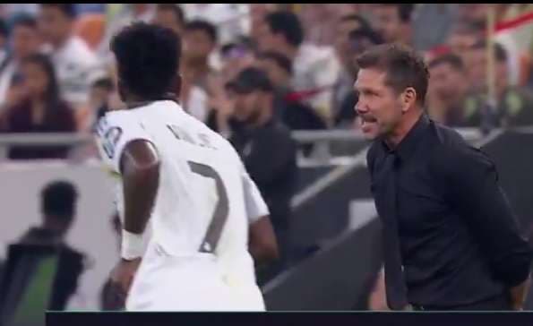 EN VIDEO | Simeone a Vinícius: «Te va a echar Florentino»