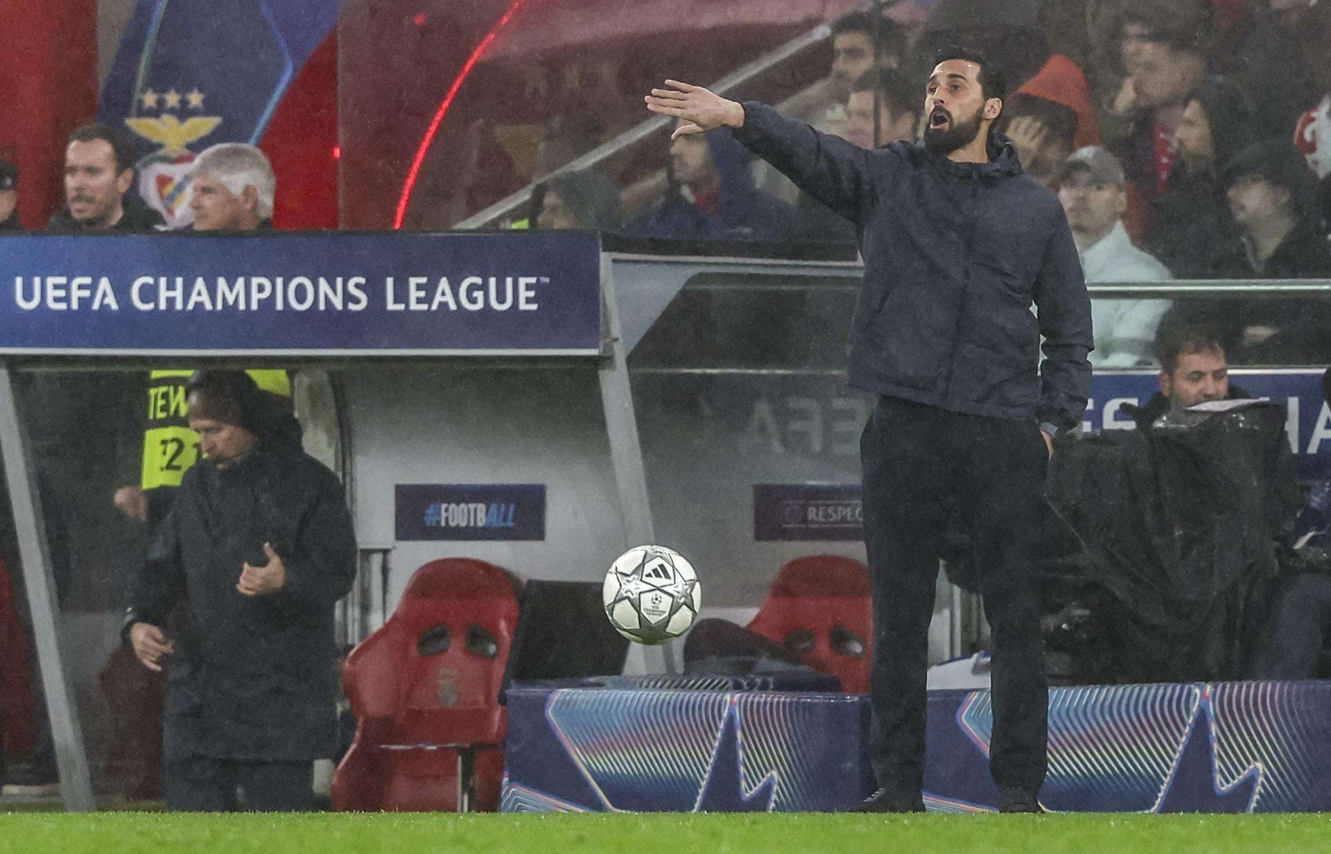 El técnico del Real Madrid Alvaro Arbeloa durante el partido de la UEFA Champions League que han jugado SL Benfica y Real Madrid, en Lisboa, Portugal. EFE/EPA/MIGUEL A. LOPES