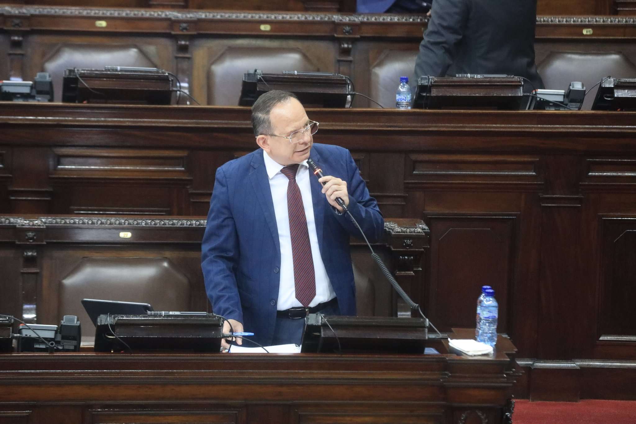 “Evade las preguntas”: Diputada De León Torres cuestiona gestión del Ministro Pinto