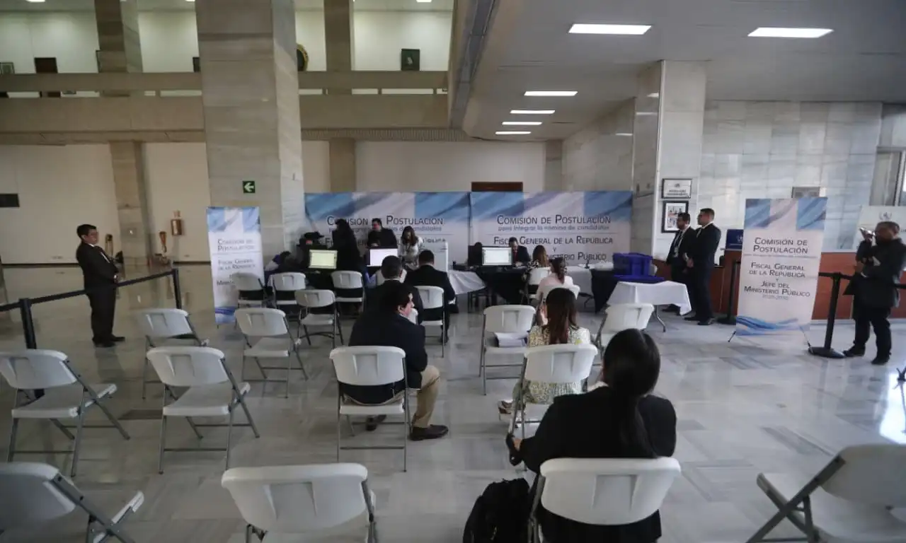 Postulación a Fiscal General cierra hoy y avanza a evaluación