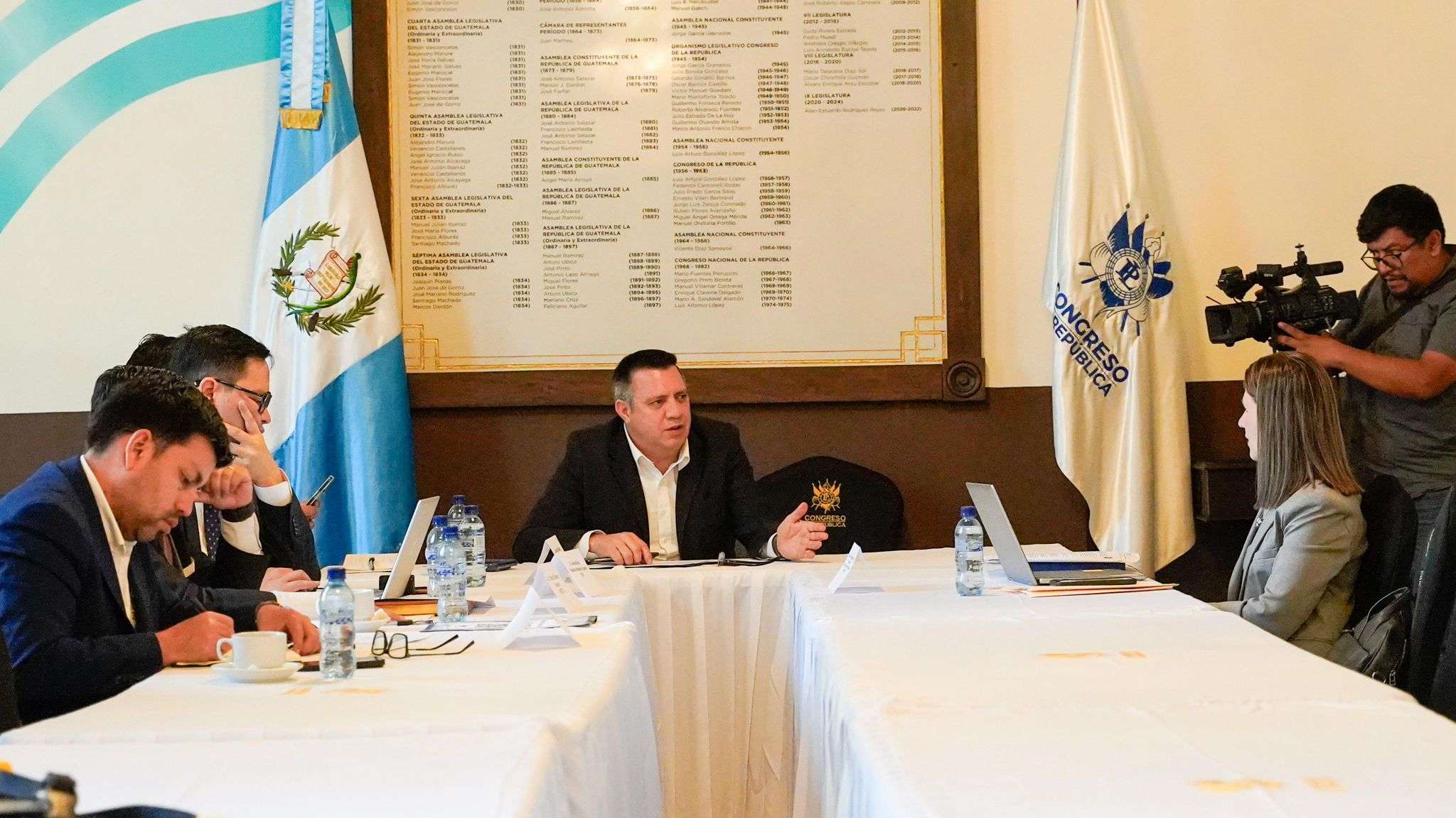 Proyectos con ingenieros de EE. UU. enfrentan incertidumbre por atraso en desembolso